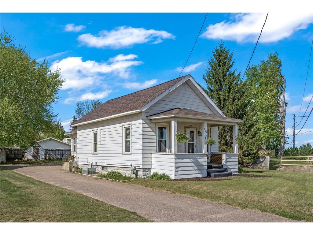 906 Cameron Street Eau Claire WI 54703 7069439 image1