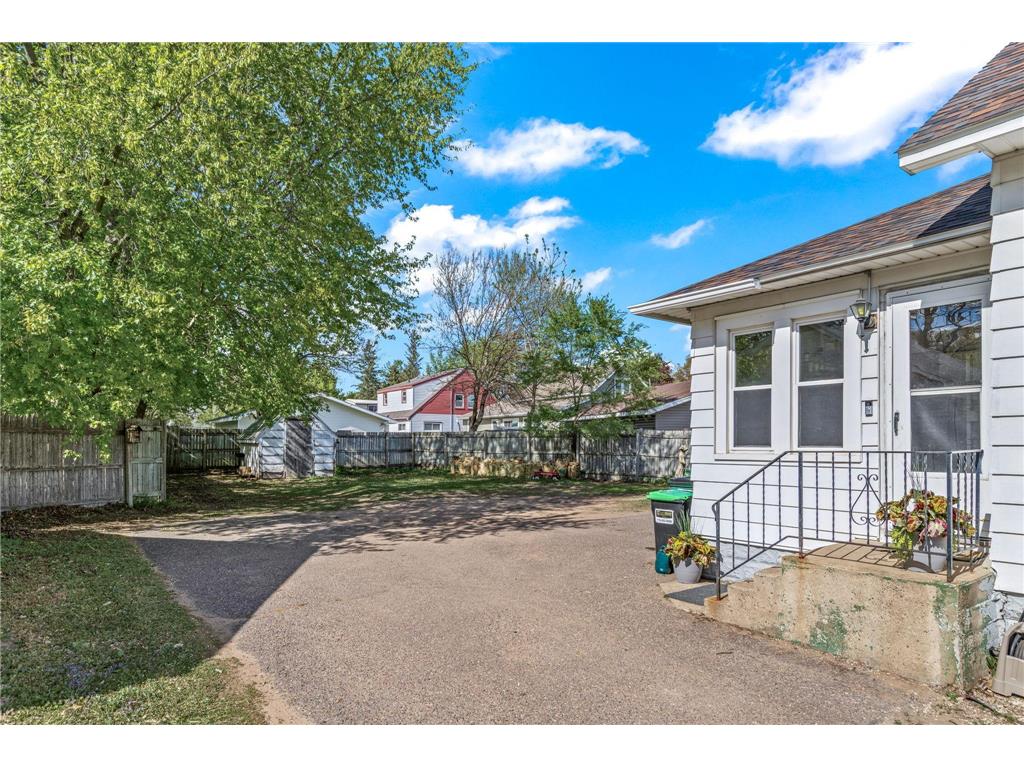 906 Cameron Street Eau Claire WI 54703 7069439 image25