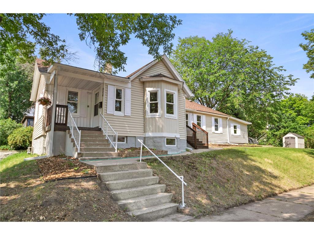 906 Desoto Street Saint Paul MN 55130 6383388 image1