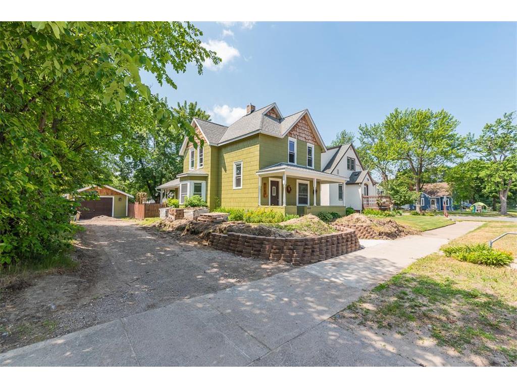 906 Fir Street Brainerd MN 56401 6394394 image1