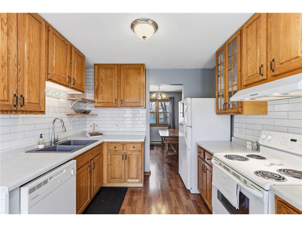906 Galtier Street Saint Paul MN 55117 7054550 image15