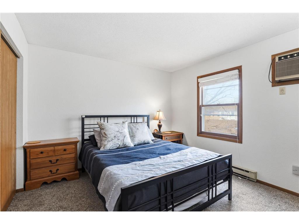 906 Galtier Street Saint Paul MN 55117 7054550 image21