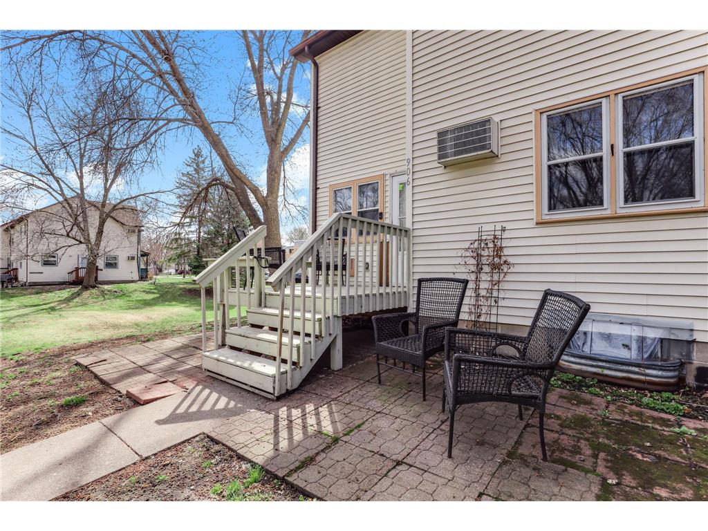 906 Galtier Street Saint Paul MN 55117 7054550 image31