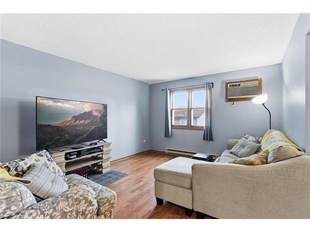 906 Galtier Street Saint Paul MN 55117 7054550 image6