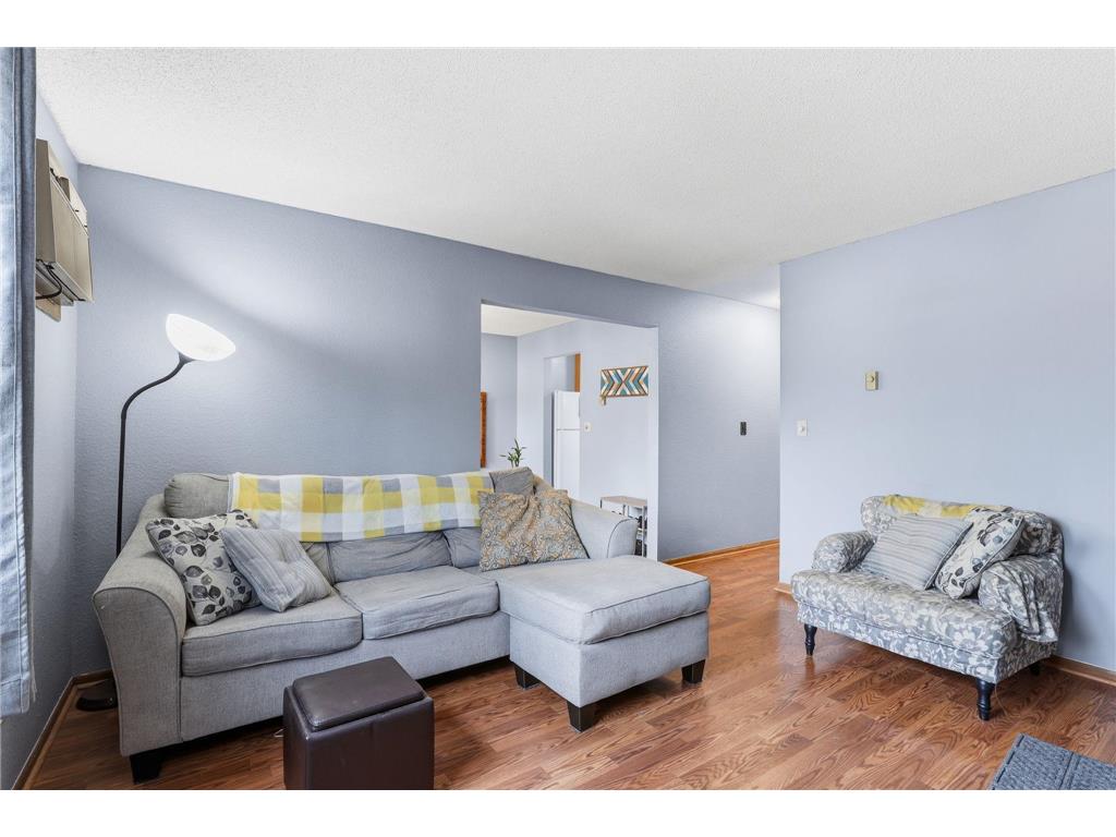 906 Galtier Street Saint Paul MN 55117 7054550 image8