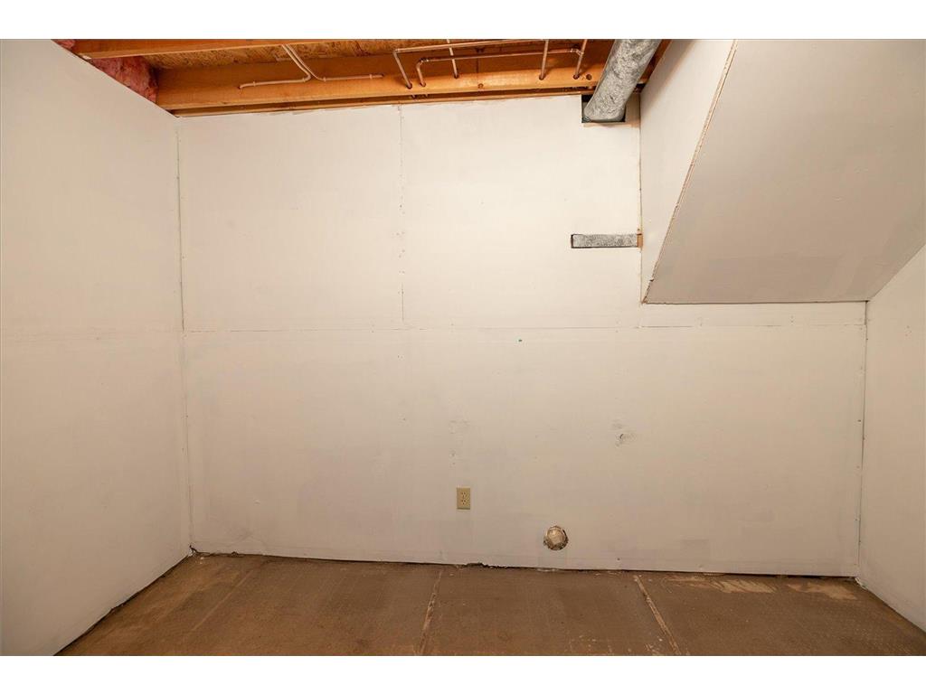 906 High Meadow Lane SW Rochester MN 55902 7095607 image24