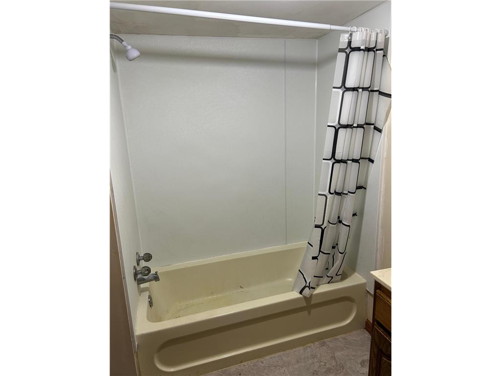 906 Irvine Avenue NW Bemidji MN 56601 6705329 image32