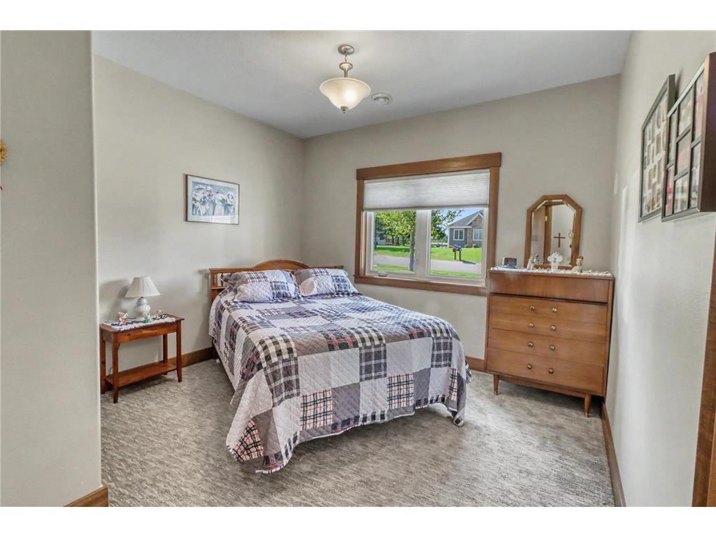 906 Lake Forest Circle Detroit Lakes MN 56501 7077141 image40