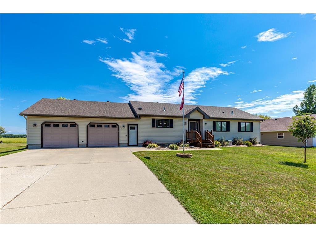 906 Lund Avenue S Glyndon MN 56547 6411856 image1