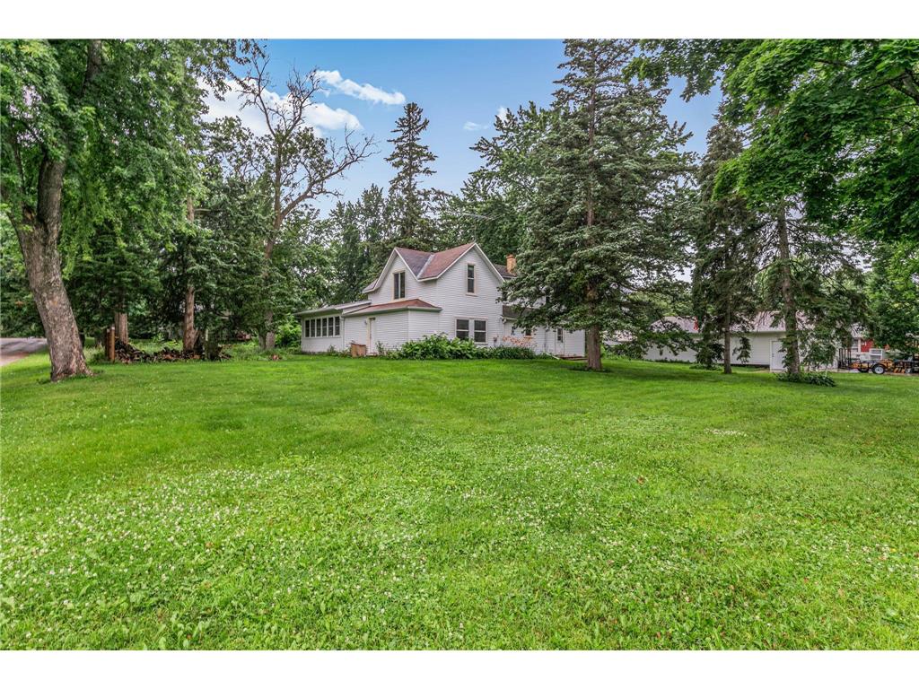 906 S Holcombe Avenue Litchfield MN 55355 6746592 image1