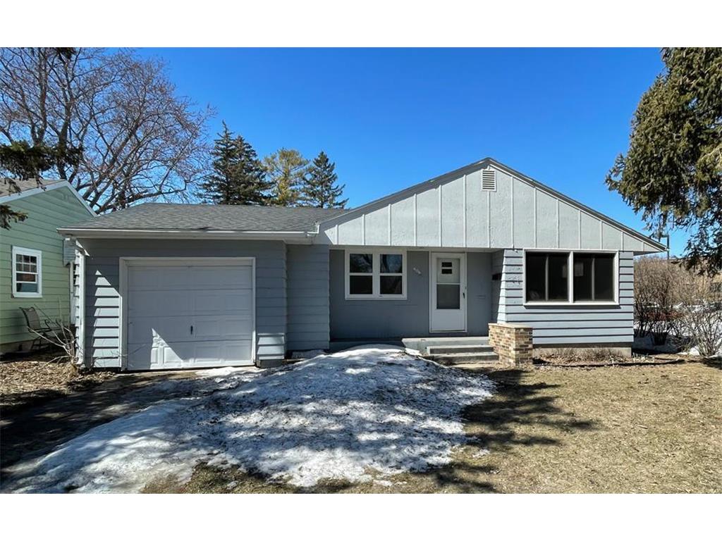 906 S Sheridan Street Fergus Falls Twp MN 56537 6353614 image1