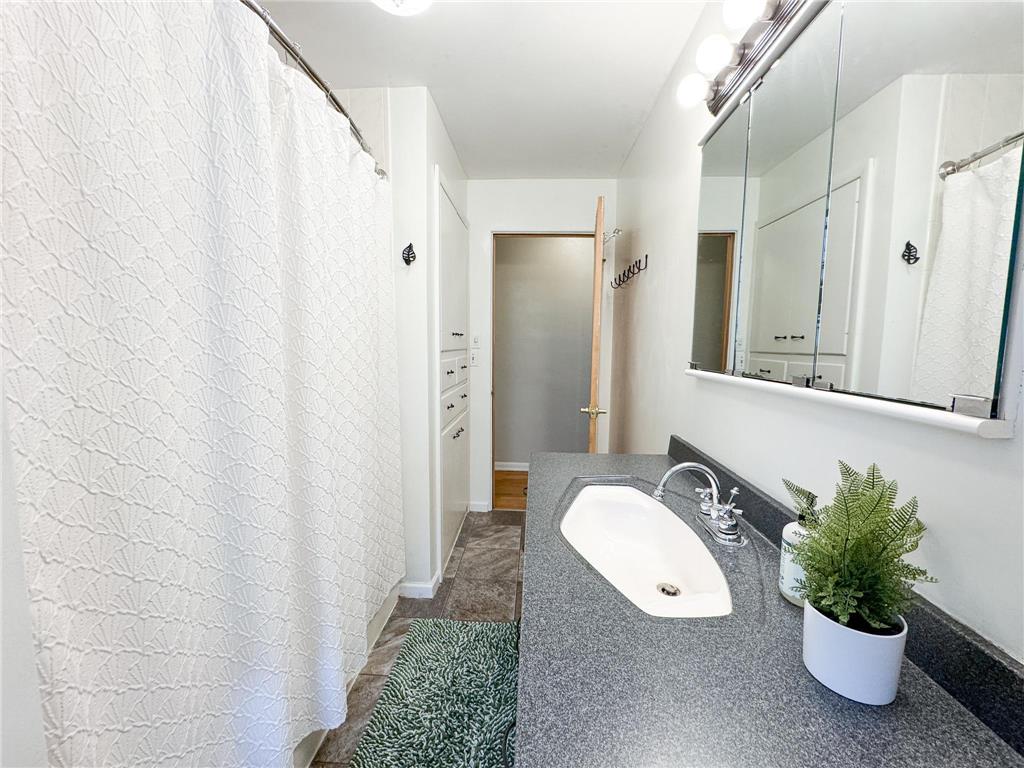 906 S Whitford Street Fergus Falls MN 56537 7056351 image14