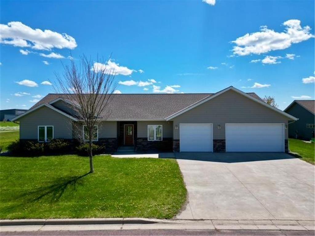 906 Sunrise Boulevard Redwood Falls MN 56283 7053151 image1