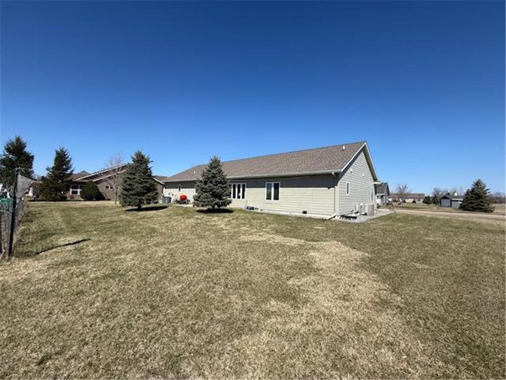906 Sunrise Boulevard Redwood Falls MN 56283 7053151 image19