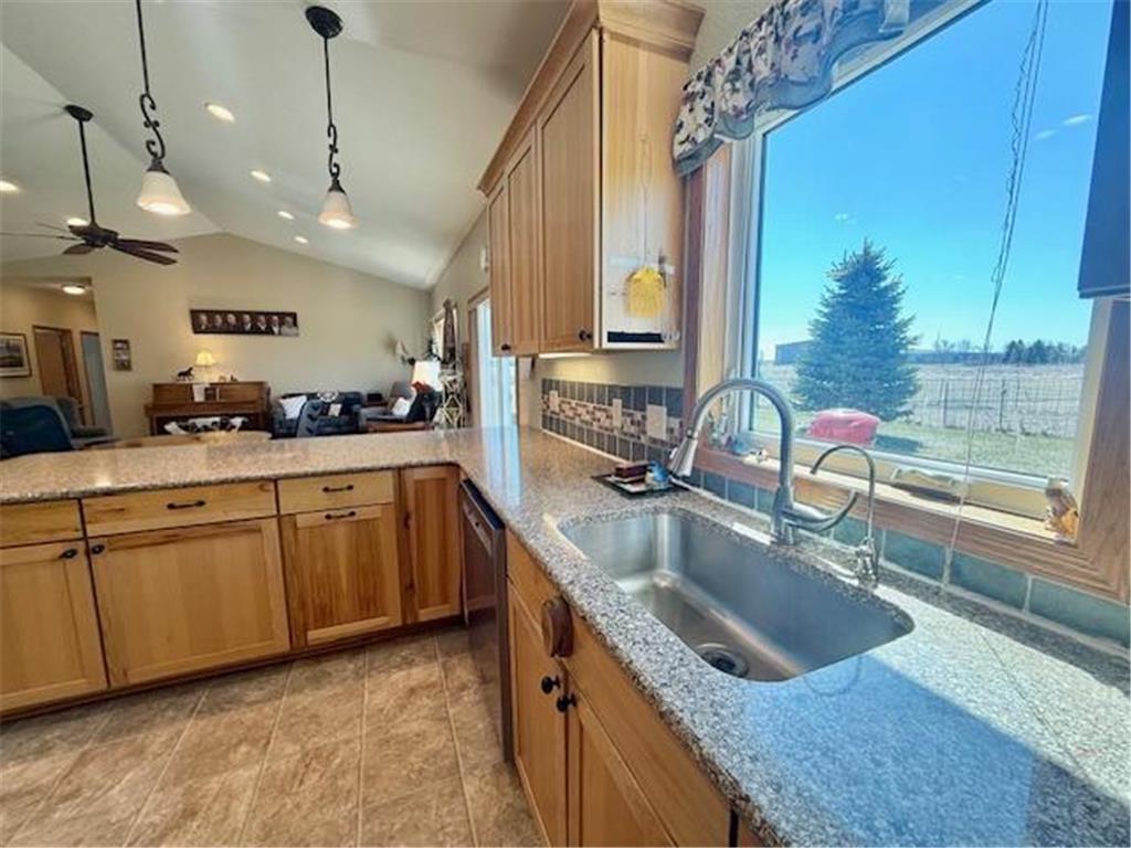 906 Sunrise Boulevard Redwood Falls MN 56283 7053151 image28