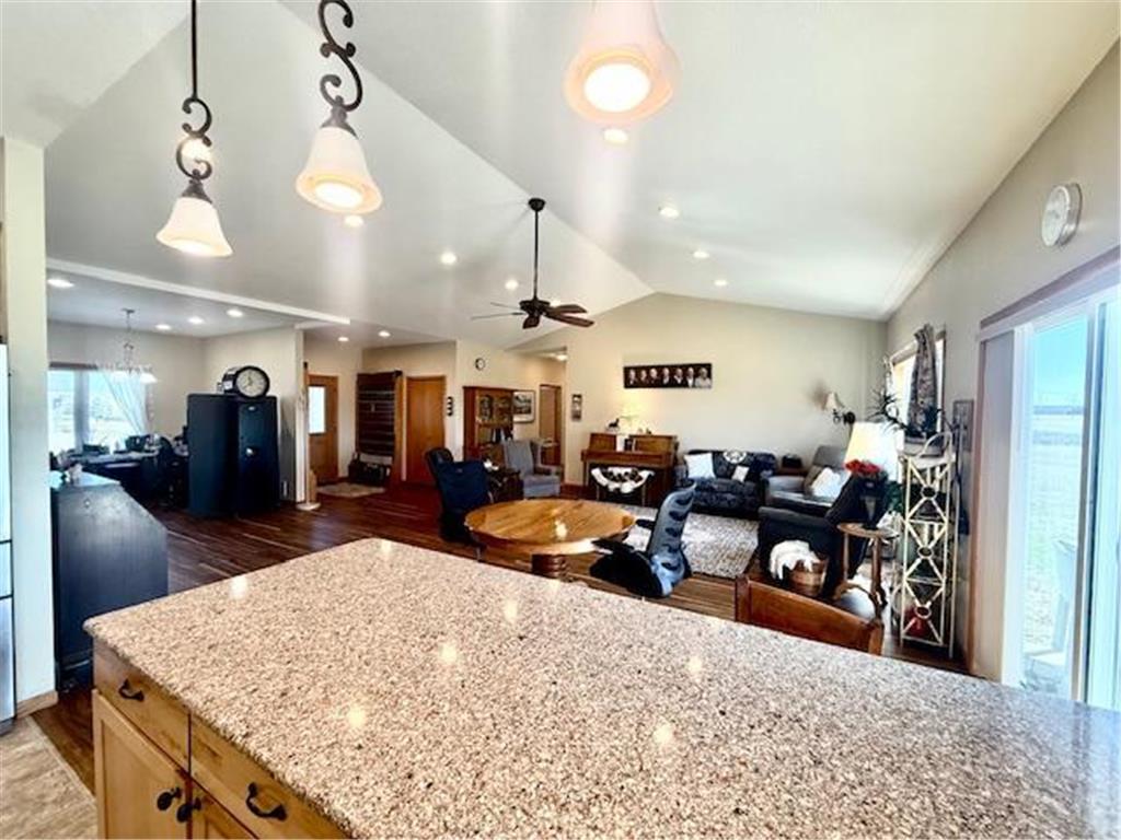 906 Sunrise Boulevard Redwood Falls MN 56283 7053151 image29