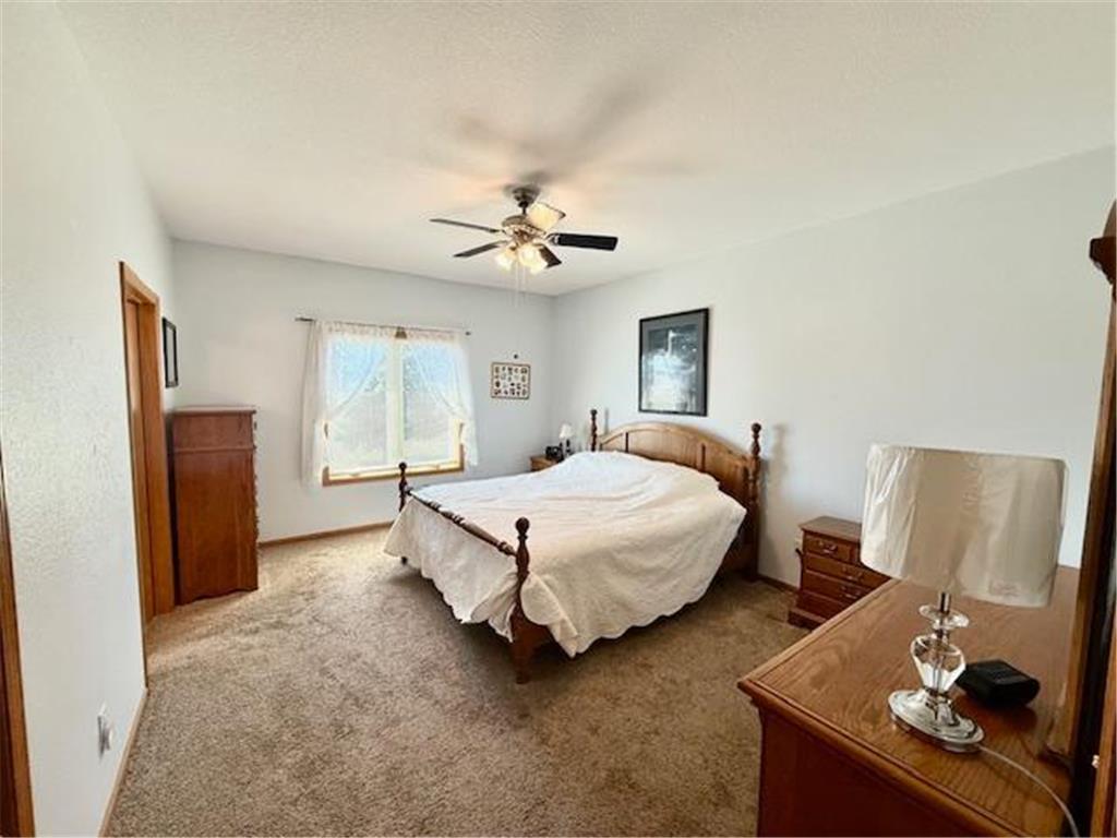 906 Sunrise Boulevard Redwood Falls MN 56283 7053151 image38