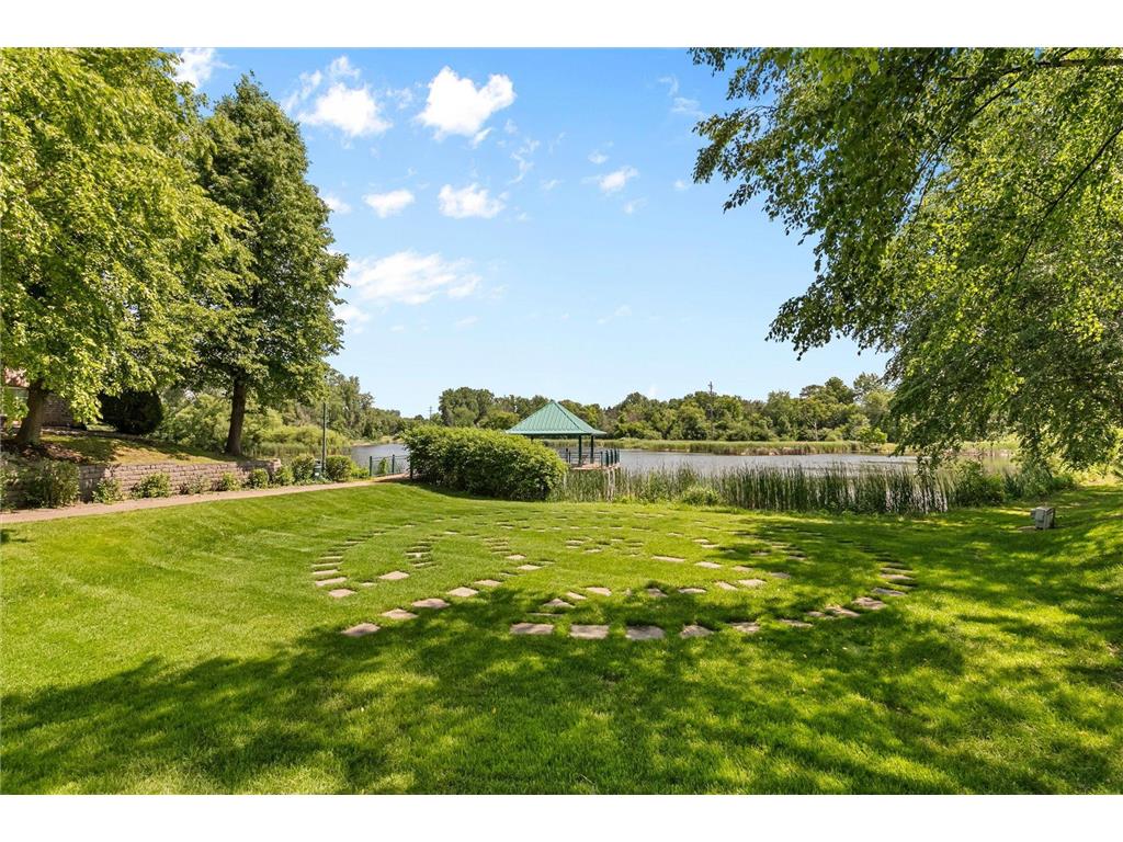 906 Village Parkway Circle Pines MN 55014 7100048 image27