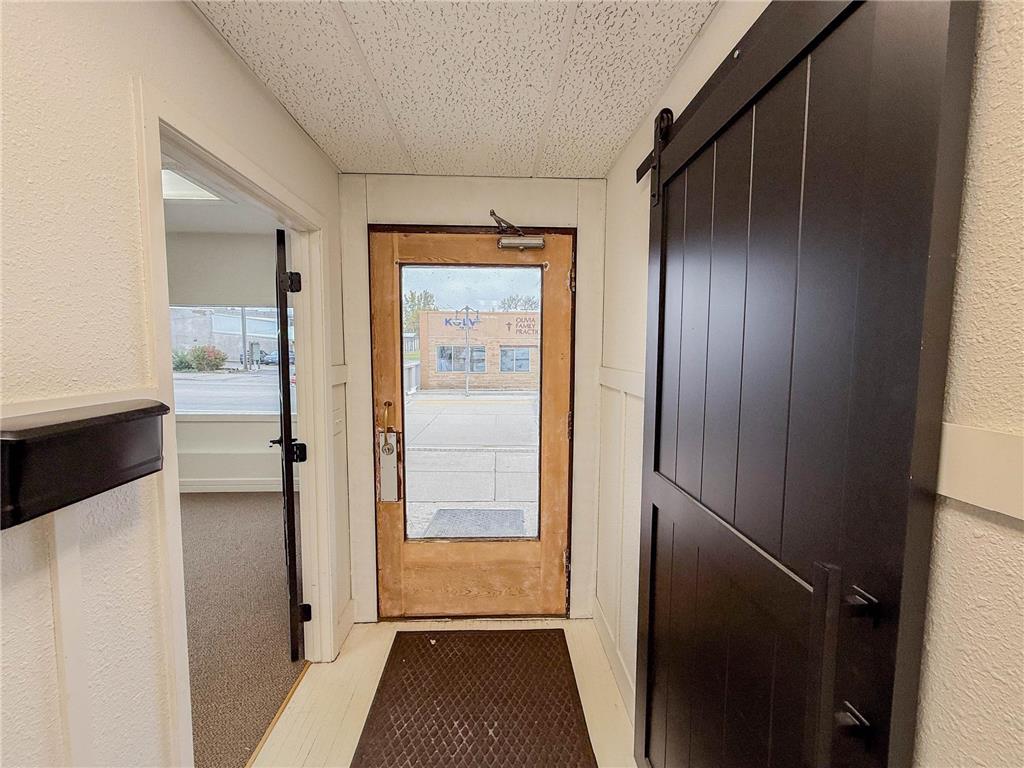 906 W Lincoln Avenue Olivia MN 56277 6805385 image16