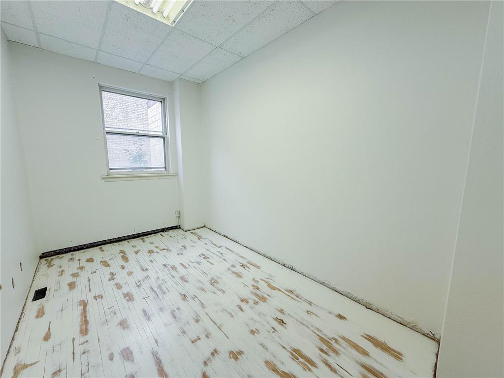 906 W Lincoln Avenue Olivia MN 56277 6805385 image29