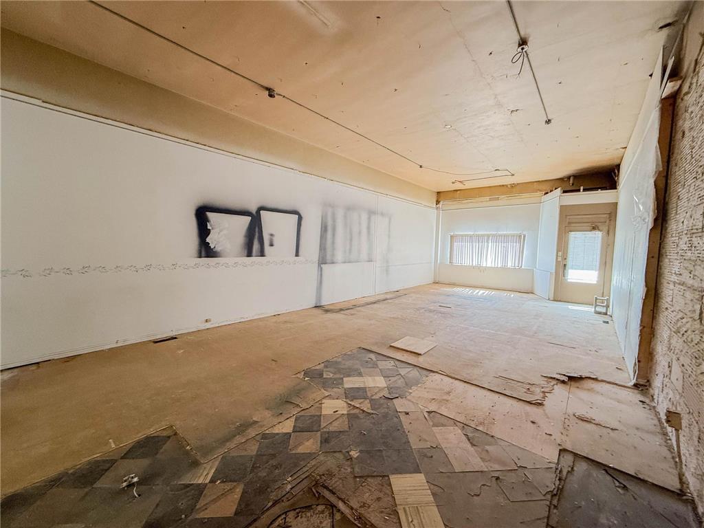 906 W Lincoln Avenue Olivia MN 56277 6805385 image38