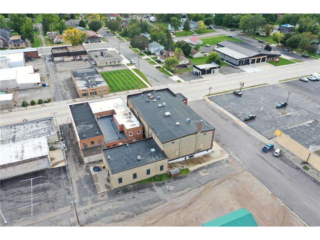 906 W Lincoln Avenue Olivia MN 56277 6805385 image62