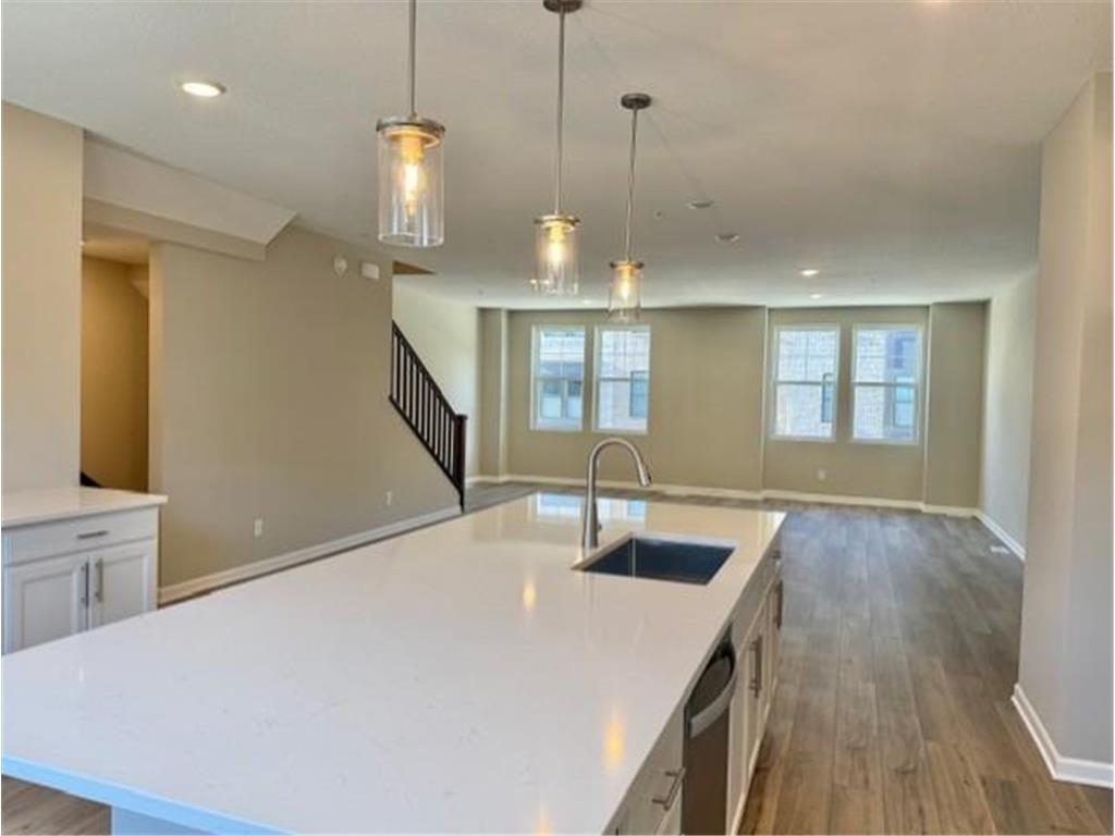 906 Woodlawn Avenue #F Saint Paul MN 55116 7020004 image17