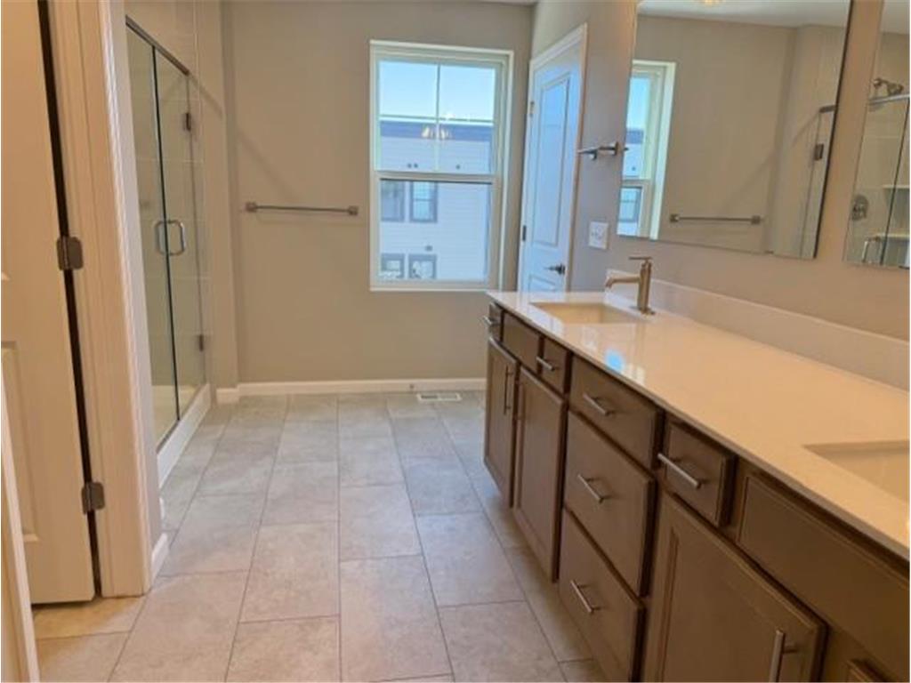 906 Woodlawn Avenue #F Saint Paul MN 55116 7020004 image23