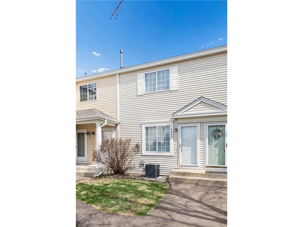 9060 Scarlet Globe Drive Eden Prairie MN 55347 7039654 image2