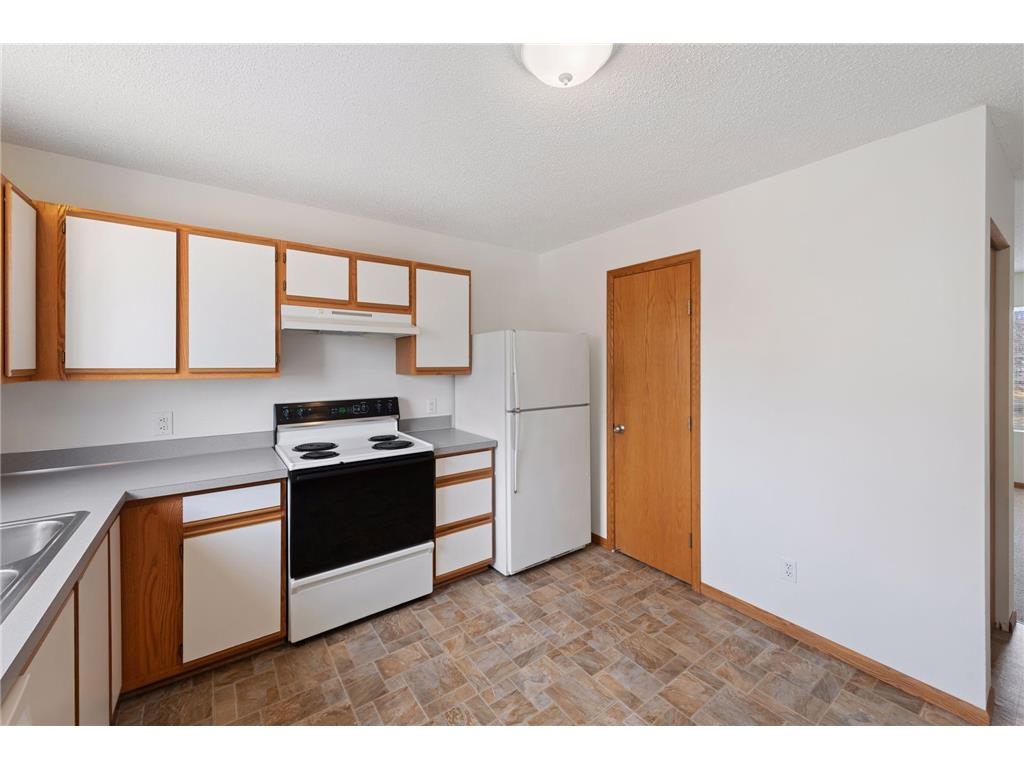 9060 Scarlet Globe Drive Eden Prairie MN 55347 7039654 image9