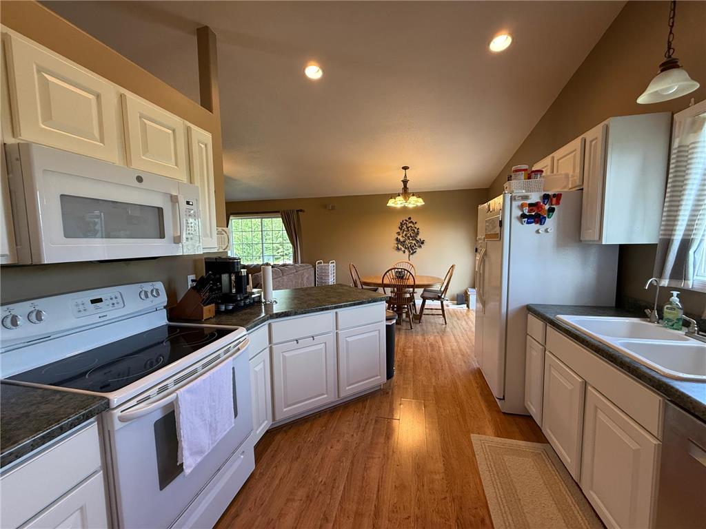 9060 Tranquility Lane NW Eckles Twp MN 56601 7100054 image20