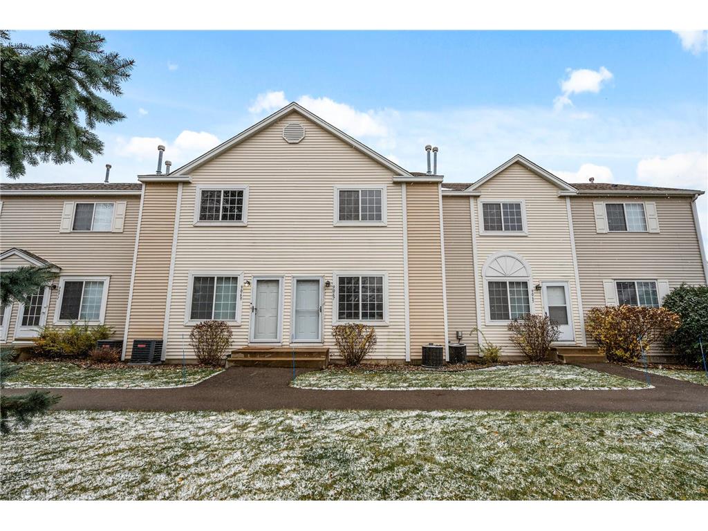 9067 Scarlet Globe Drive Eden Prairie MN 55347 6632968 image1