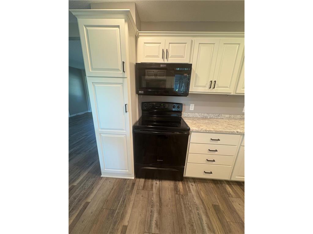 907 10th Street S Benson MN 56215 6776201 image7