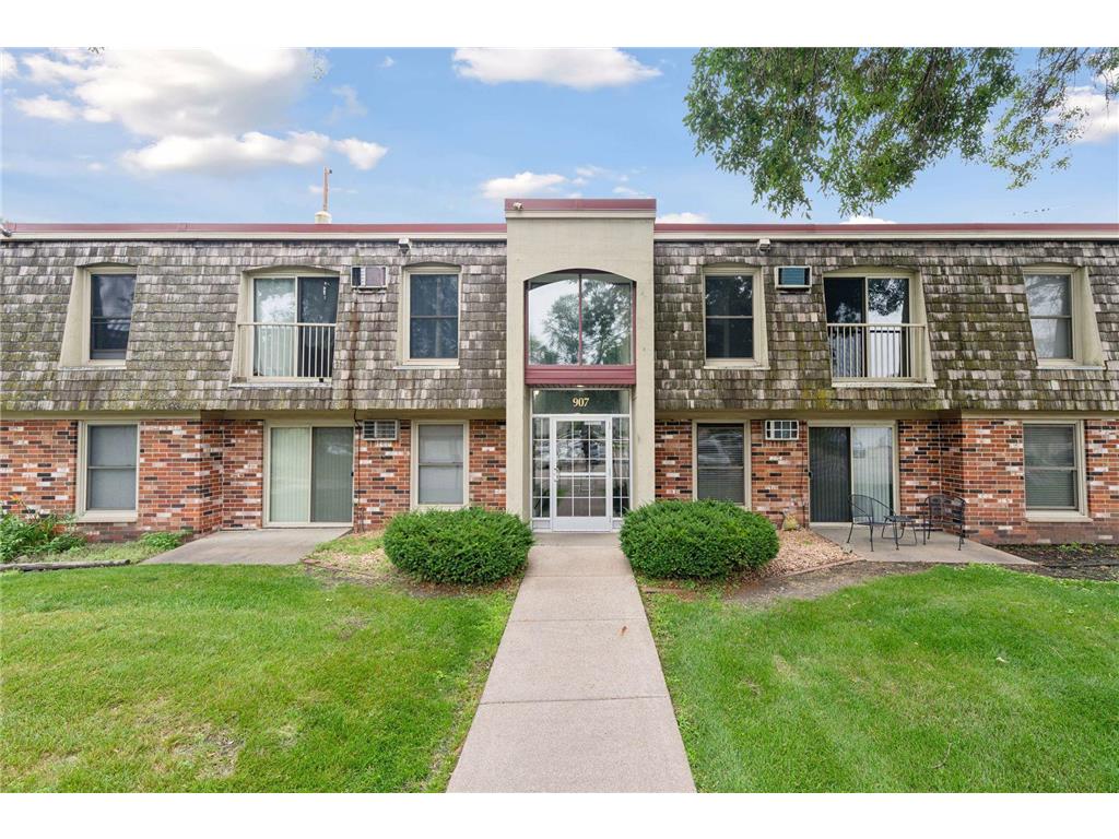 907 11th Avenue S #6 Hopkins MN 55343 6573458 image1