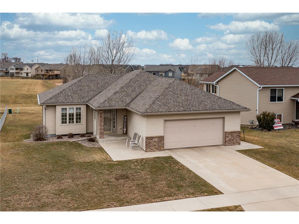 907 12th Avenue NW Kasson MN 55944 6178264 image1
