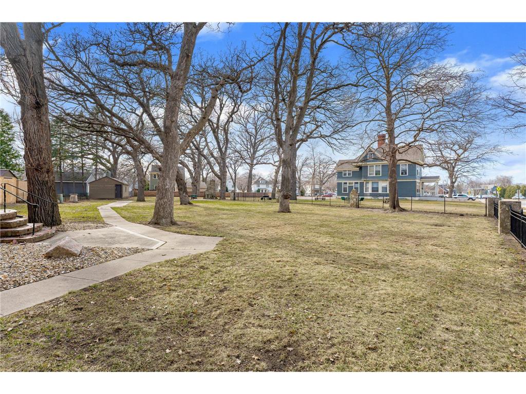 907 1st Drive NW Austin MN 55912 7042250 image16