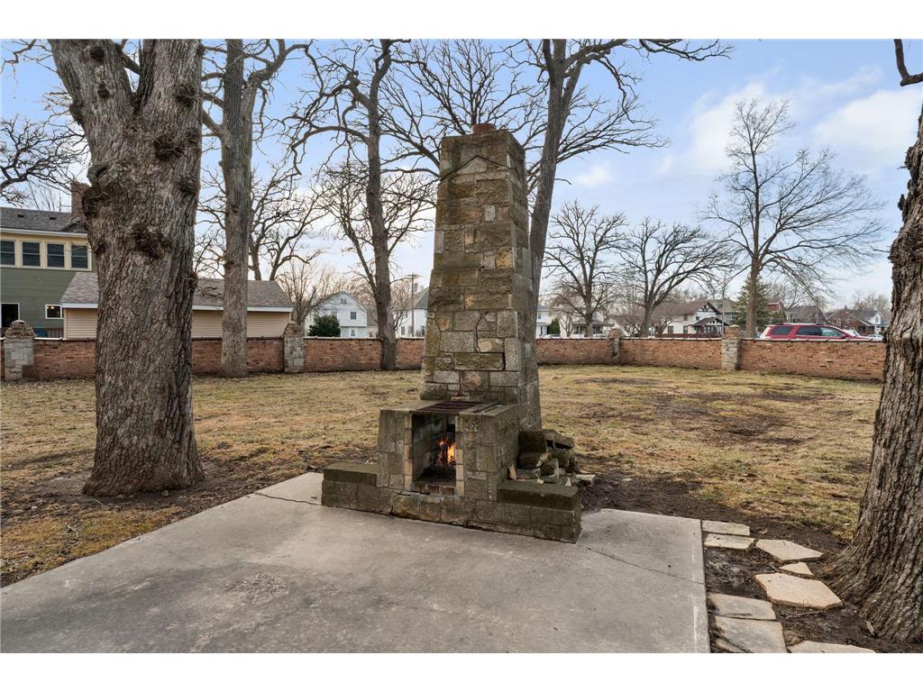 907 1st Drive NW Austin MN 55912 7042250 image17