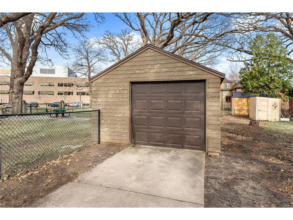 907 1st Drive NW Austin MN 55912 7042250 image79