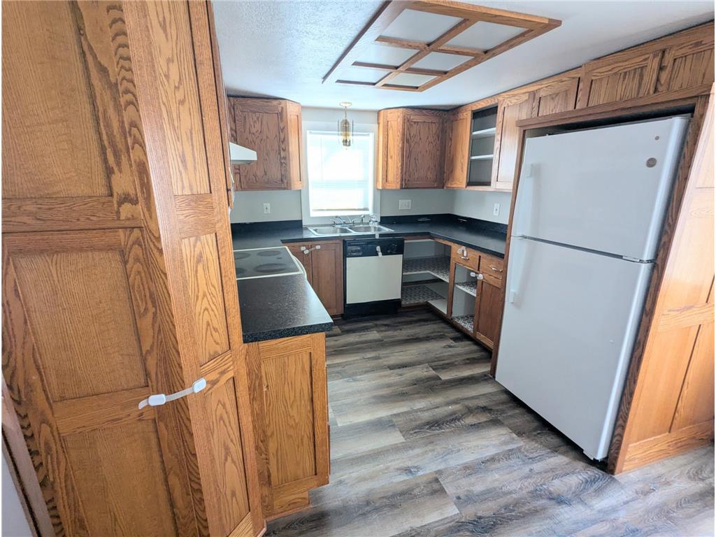 907 2nd Avenue NW Faribault MN 55021 7072340 image3