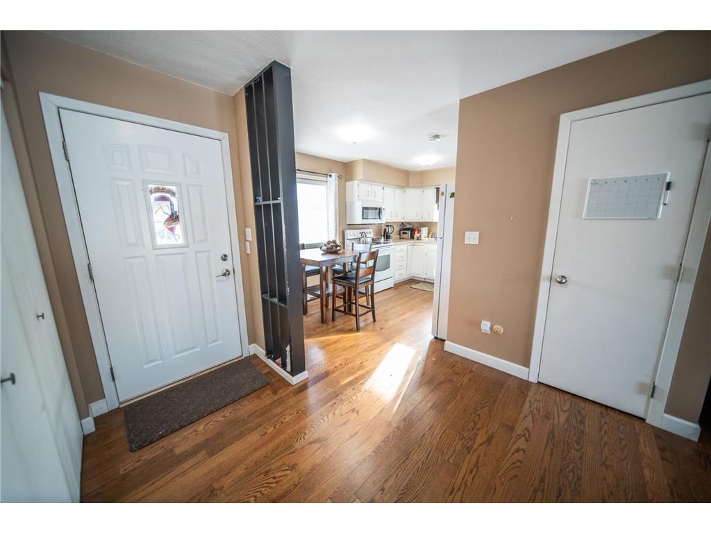 907 40th Street NW Rochester MN 55901 7002049 image16