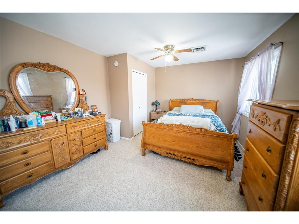 907 40th Street NW Rochester MN 55901 7002049 image24