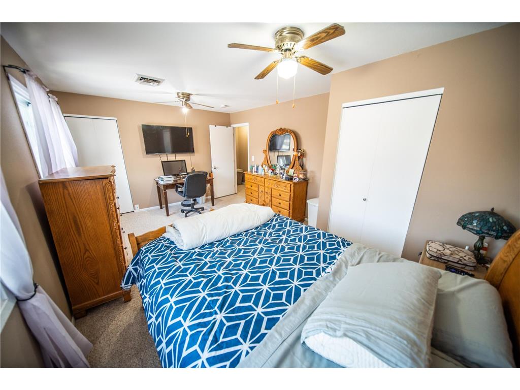 907 40th Street NW Rochester MN 55901 7002049 image27
