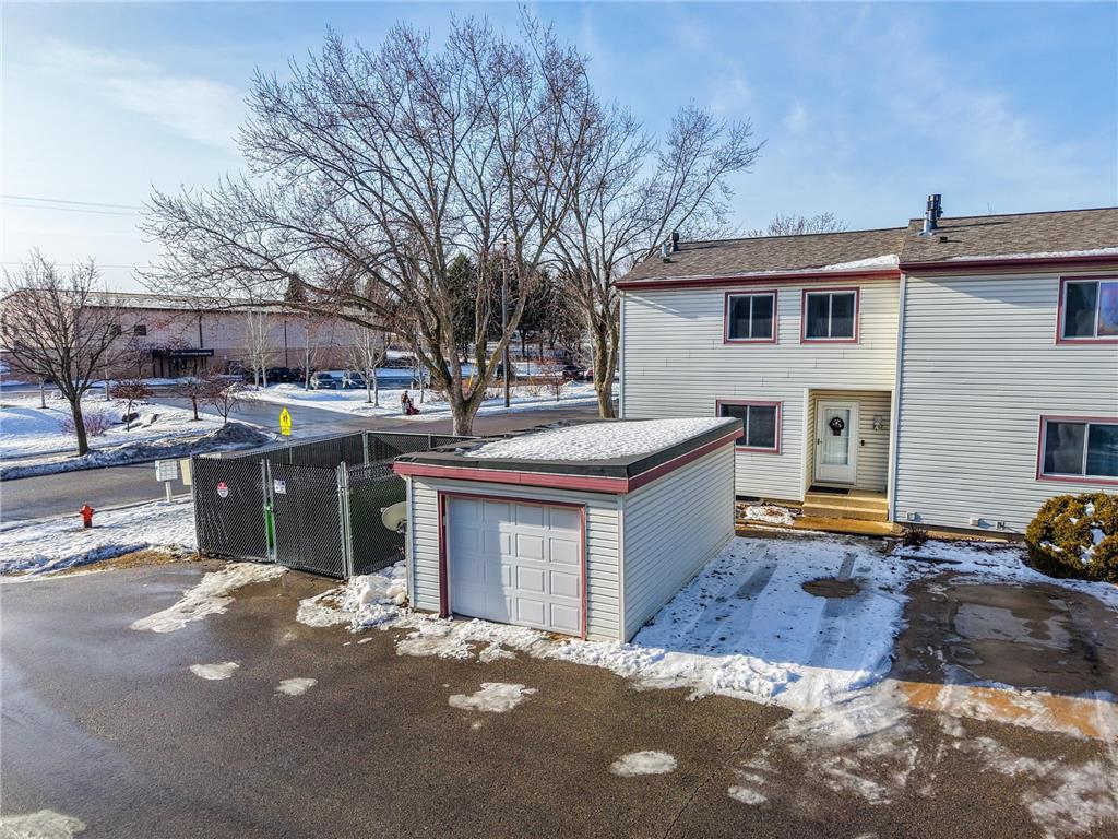 907 40th Street NW Rochester MN 55901 7002049 image49