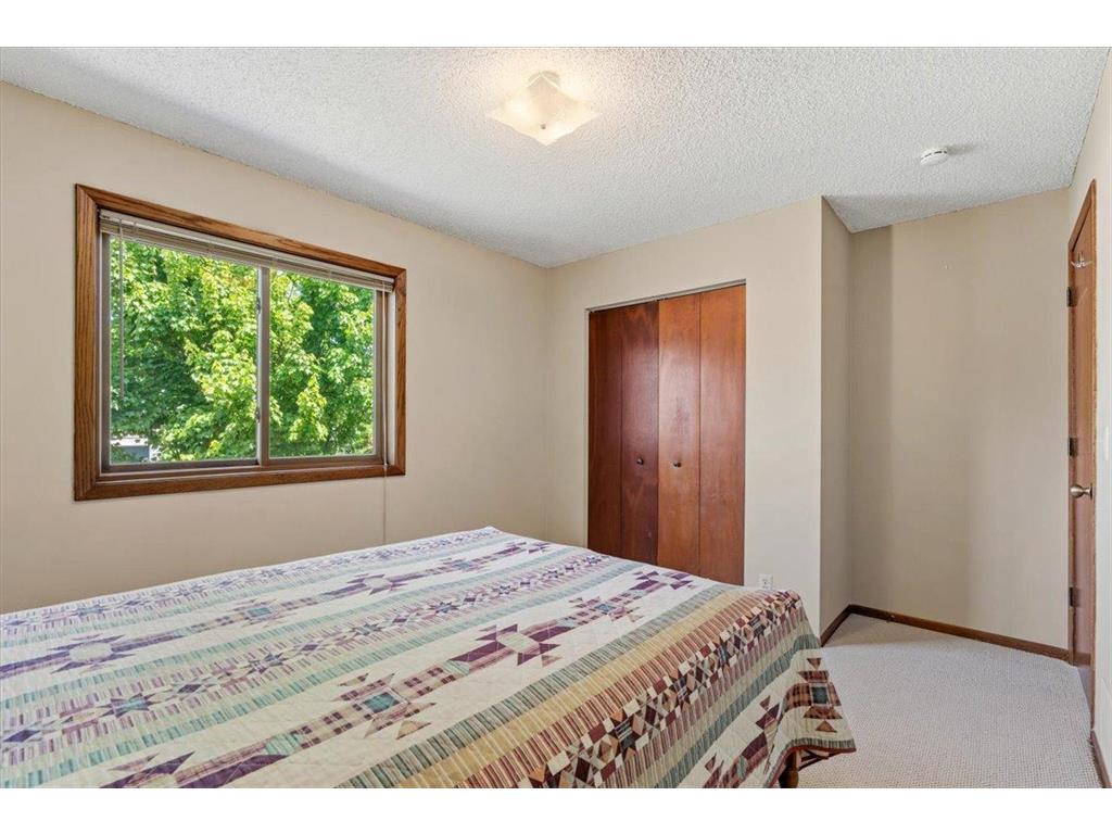 907 California Avenue W Saint Paul MN 55117 7083702 image16