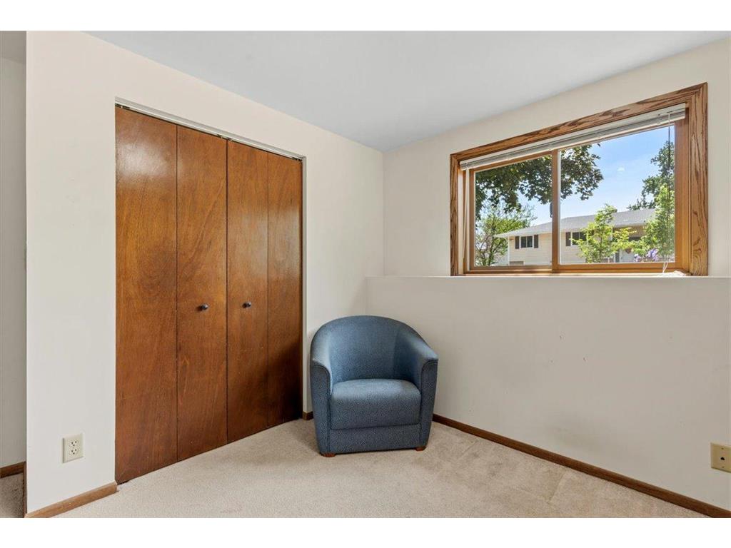 907 California Avenue W Saint Paul MN 55117 7083702 image20