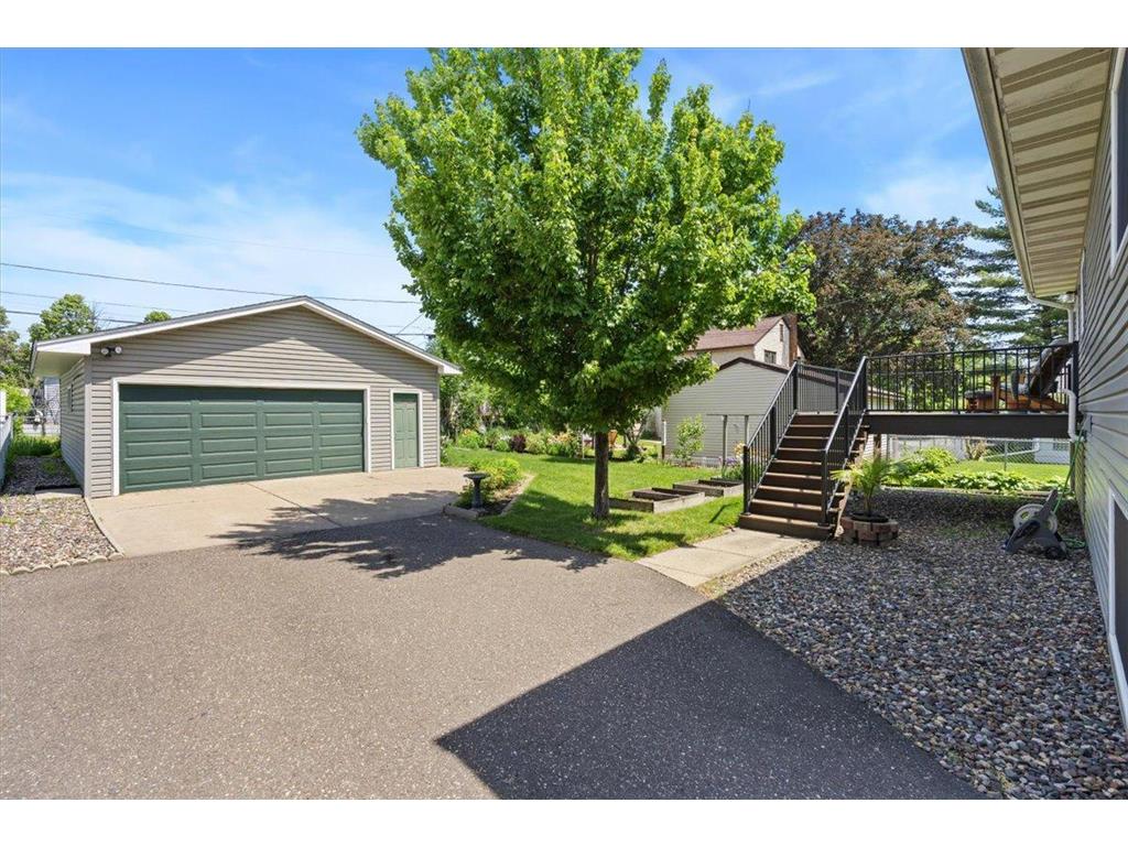 907 California Avenue W Saint Paul MN 55117 7083702 image33
