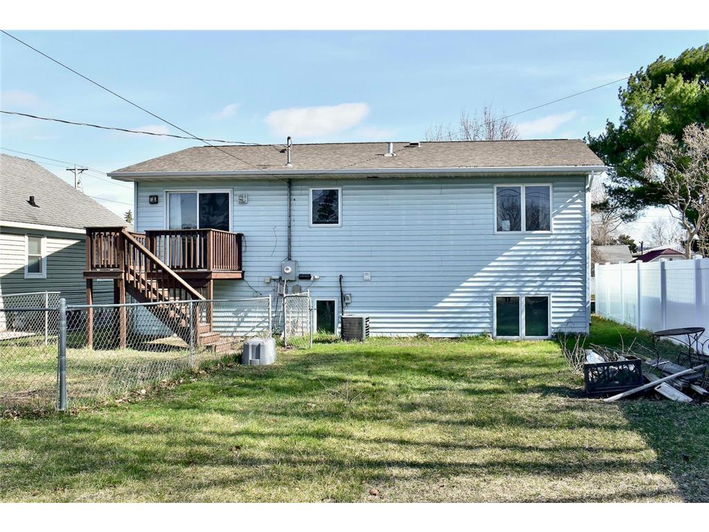 907 E 4th Street Winona MN 55987 7051039 image21