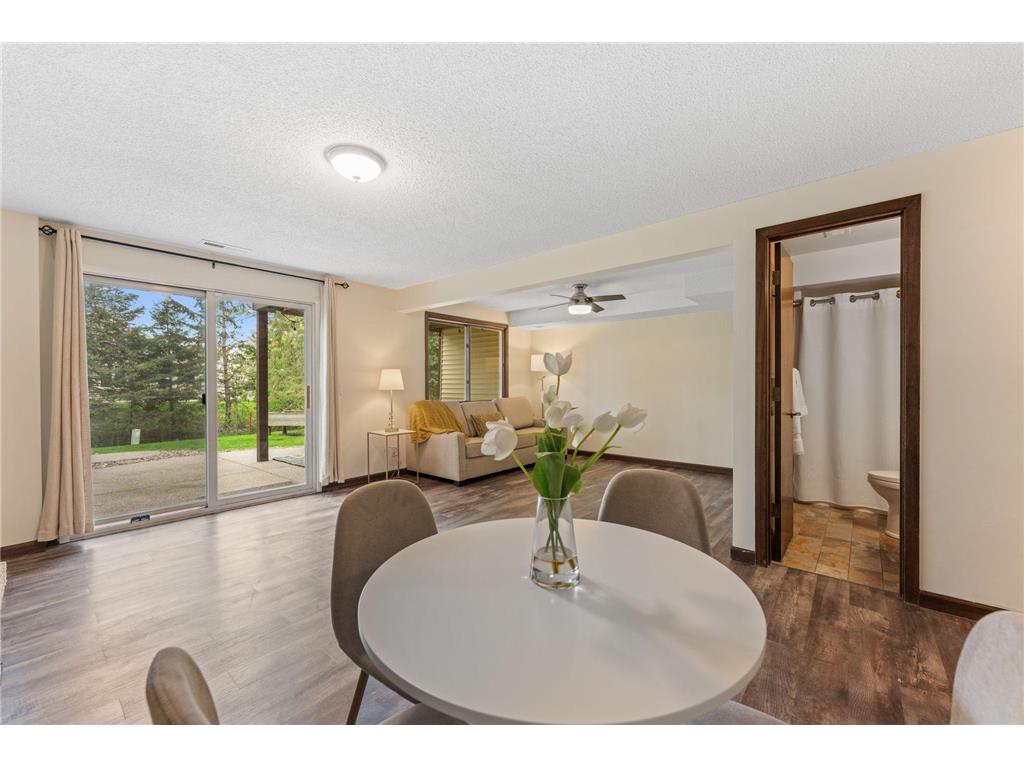 907 Heritage Court W Vadnais Heights MN 55127 7069360 image28