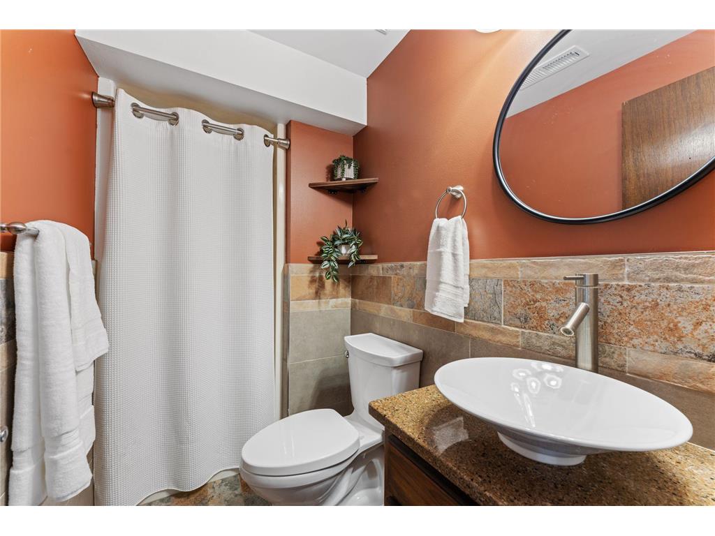 907 Heritage Court W Vadnais Heights MN 55127 7069360 image30