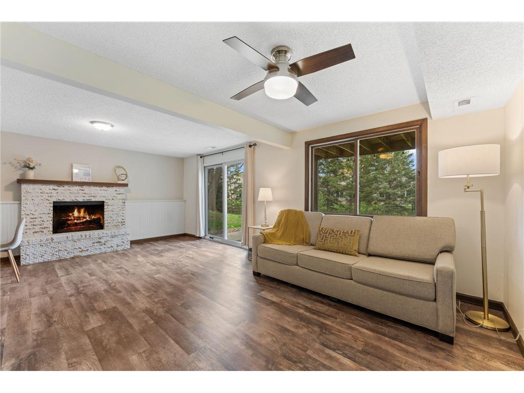 907 Heritage Court W Vadnais Heights MN 55127 7069360 image34